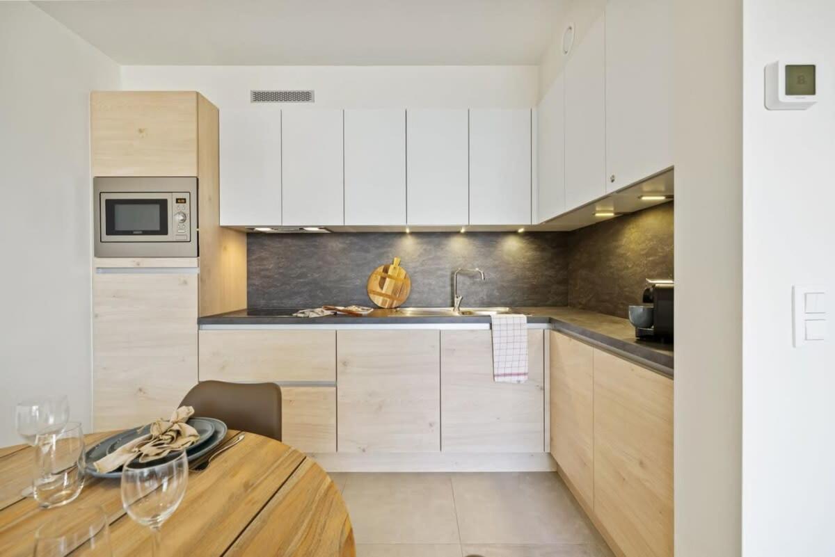 Huswell - Apartment With Natural Swimming Pool Мідделкерке Екстер'єр фото